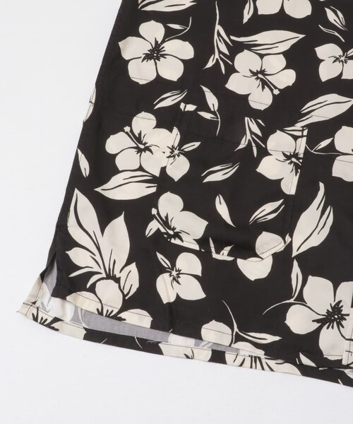 URBAN RESEARCH(アーバンリサーチ)の「Engineered Garments CAMP SHIRT(シャツ/ブラウス・メンズ・BLACK/NAT・M/L)」の5枚目の写真