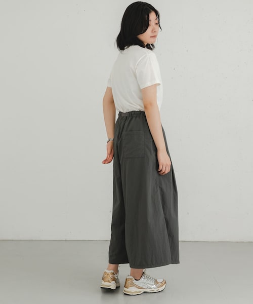 EKAL（エカル）の「製品染GAWPINGロゴTシャツ（Tシャツ/カットソー・レディース・オフ/ピンク/グラファイト・one）」の8枚目の写真