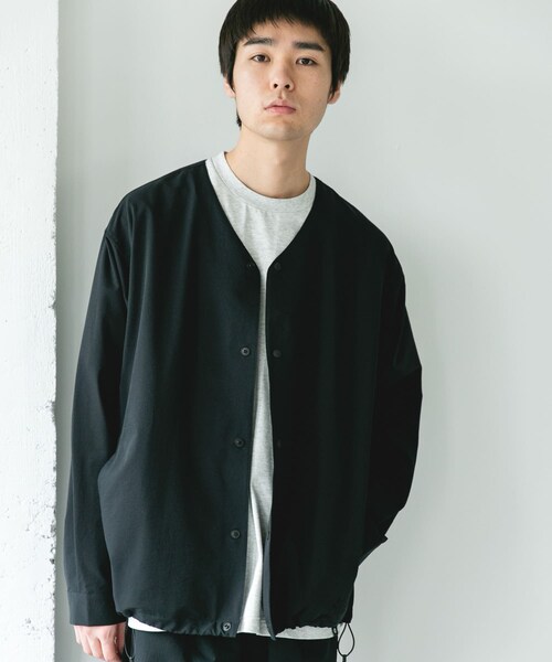 URBAN RESEARCH DOORS（アーバンリサーチドアーズ）の「『別注』Marmot×DOORS　DOTAIR CARDIGAN SHIRTS（ノーカラージャケット・メンズ・INK BLACK/BLUE GRAY/KHAKI・M/L/XL）」の8枚目の写真