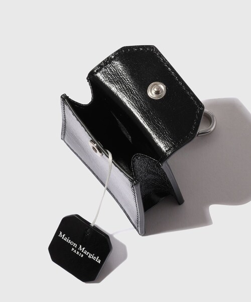 ADAM ET ROPE'(アダムエロペ)の「【Maison Margiela/メゾン マルジェラ】KEYRING COIN CASE(コインケース・レディース・ブラック・F)」の7枚目の写真