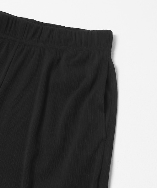 KBF（ケイビーエフ）の「イージーRIBフレアパンツ（その他パンツ・レディース・IVORY/BROWN/BLACK・One）」の5枚目の写真