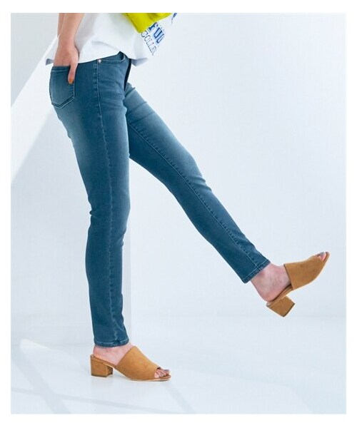 nissen（ニッセン）の「大きいサイズ （吸汗速乾）ストレッチライトオンスデニム９分丈スキニーパンツ（ゆったりヒップ）（股下63cm）（デニムパンツ・レディース・ライトブルー/ユーズドブルー/ネイビー・L/LL/3L/4L/5L/6L/8L/10L）」の14枚目の写真