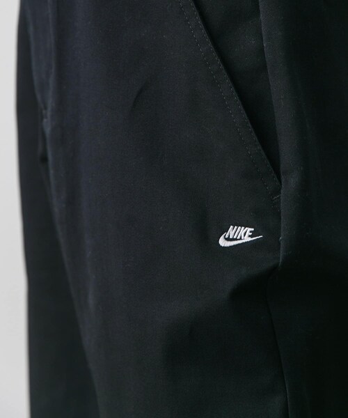 URBAN RESEARCH DOORS(アーバンリサーチドアーズ)の「NIKE NL UL CTTN OPP チノパンツ(チノパンツ・メンズ・ブラック/カーキ・30/32/34)」の8枚目の写真