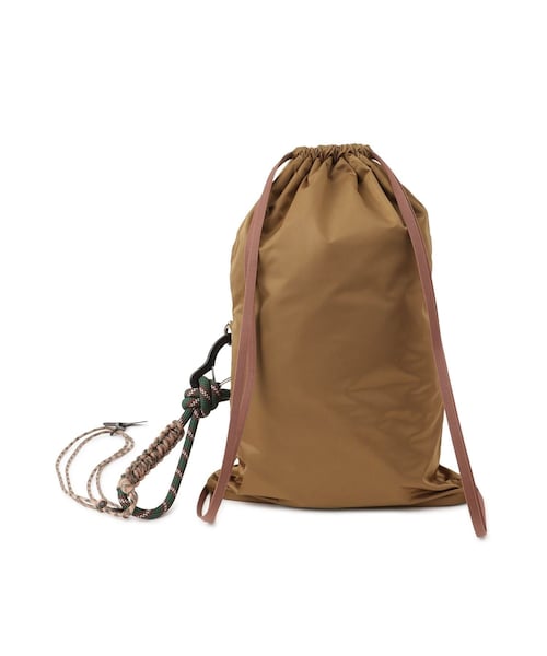 ADAM ET ROPE'(アダムエロペ)の「【NOMADIS for ADAM ET ROPE'】別注 ストラップ付 LATT(バックパック/リュック・レディース・ブラック/ブラウン・F)」の13枚目の写真