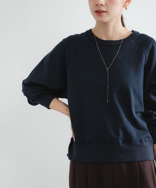 URBAN RESEARCH(アーバンリサーチ)の「スーピマコットンラグランスウェット(スウェット・レディース・CHERRY RED/NAVY/BLACK・Free)」の2枚目の写真