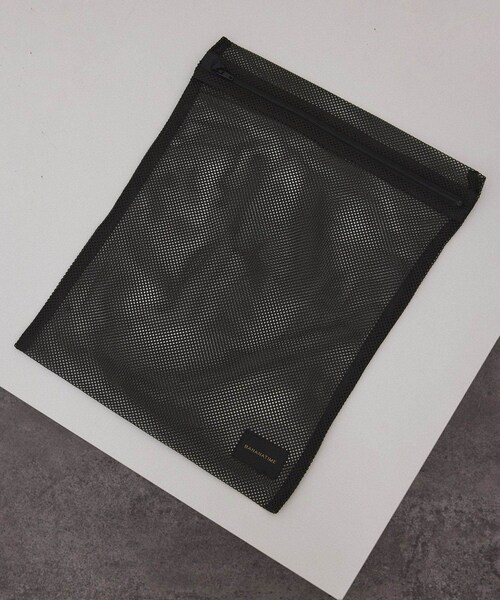 ADAM ET ROPE'(アダムエロペ)の「【BANANATIME(バナナタイム)】CROPPED HAWAIIAN SHIRT / クロップドハワイアンシャツ(シャツ/ブラウス・レディース・キナリ系/ネイビー系・S)」の16枚目の写真