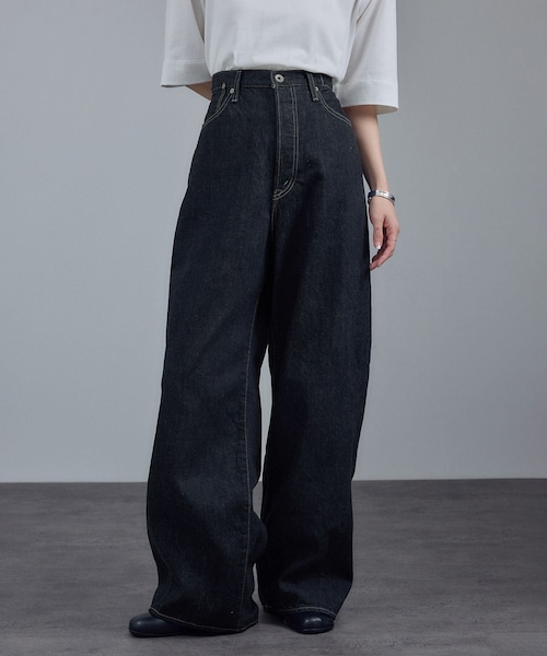 ADAM ET ROPE'（アダムエロペ）の「【KURO（クロ）】STRUCTURE デニム（デニムパンツ・レディース・ネイビー系・26/27/28/29）」の8枚目の写真