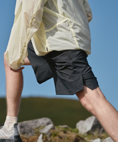 EKAL(エカル)の「HIKE SHORTS(その他パンツ・メンズ・Black/Olive・M/L/XL)」の4枚目の写真