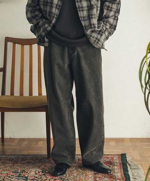 SENSE OF PLACE by URBAN RESEARCH(センスオブプレイスバイアーバンリサーチ)の「カラーカーブデニム(デニムパンツ・メンズ・BLACK/L.INDIGO/ONE WASH・M/L)」の7枚目の写真
