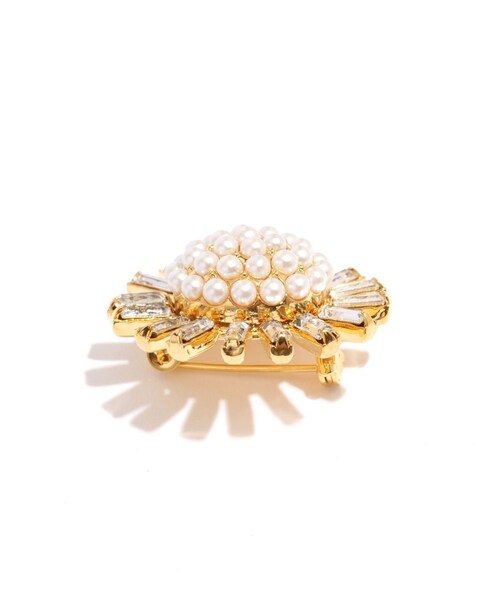 ROPE'(ロペ)の「ビジュー×パールブローチ(ブローチ/コサージュ・レディース・ゴールド・F)」の4枚目の写真