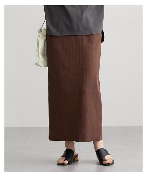 nissen（ニッセン）の「【洗える】セルフカット　リブＩラインスカート 着痩せ 細見え 華奢見え きれいめ 上品 大人カジュアル こなれ感 ストレッチ 楽ちん ウエストゴム 秋 綿混（スカート・レディース・モカベージュ/黒/テラコッタ/マスタード/グリーン/ライトベージュ/ラベンダー/チャコールグレー/杢グレー(新色)/ブラウン(新色)/杢グレー・M/L/LL/3L/4L/5L/6L/S）」の9枚目の写真