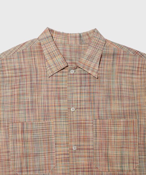 ADAM ET ROPE'（アダムエロペ）の「【Cale/カル】cotton ikat check SH BL（シャツ/ブラウス・メンズ・イエロー・3/4）」の4枚目の写真