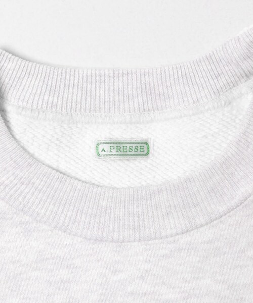 URBAN RESEARCH(アーバンリサーチ)の「A PRESSE Vintage Sweatshirt(スウェット・メンズ・OATMEAL/PURPLE・2/3/4)」の8枚目の写真