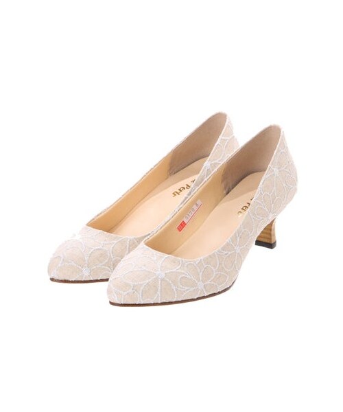 Petite Perlr(プチペルル)の「プチペルル Petite Perlr プレーンパンプス (パンプス・レディース・BL/BGK/NVK・22cm/22.5cm/23cm/23.5cm/24cm/24.5cm)」の4枚目の写真