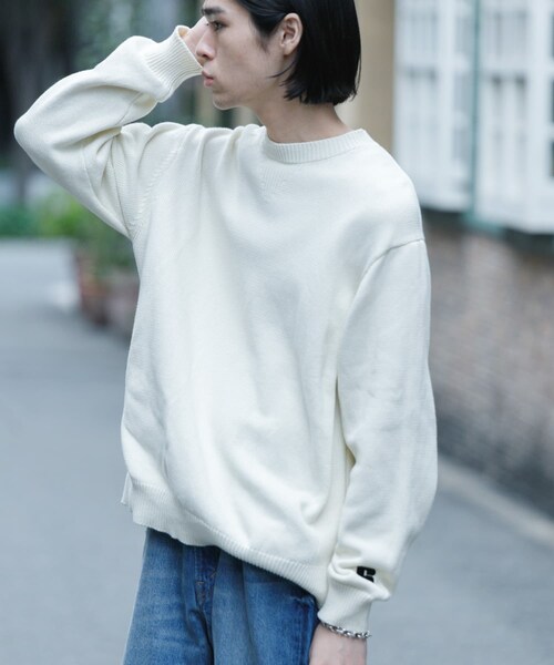 URBAN RESEARCH（アーバンリサーチ）の「『別注』RUSSELL ATHLETIC×UR　CREW NECK PULLOVER（ニット/セーター・メンズ・BLACK/IVORY・M/L）」の7枚目の写真