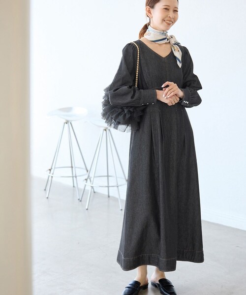 ROPE' PICNIC(ロペピクニック)の「デニムワンピース(ワンピース・レディース・ブラック/ネイビー・36/38)」の2枚目の写真