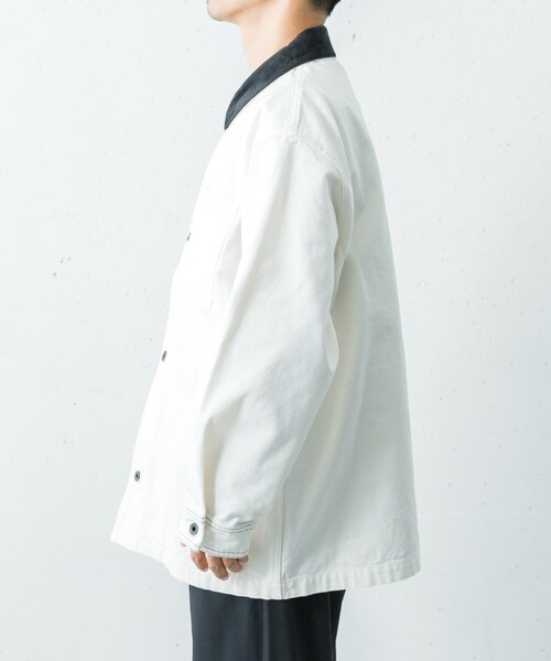 URBAN RESEARCH（アーバンリサーチ）の「A.D.A.N　DUCK 2TONE CHORE COAT（デニムジャケット・メンズ・OFF WHITE・M/L）」の5枚目の写真