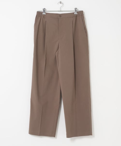 URBAN RESEARCH DOORS（アーバンリサーチドアーズ）の「FORK&SPOON　スーパーストレッチワンタックトラウザー（その他パンツ・メンズ・BLACK/BROWN・4/5）」の2枚目の写真