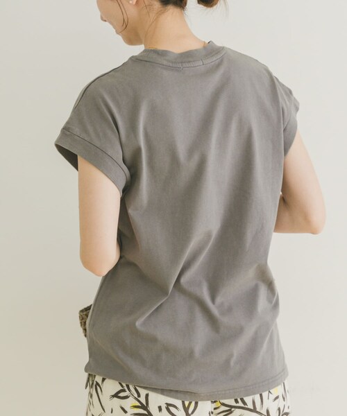 ITEMS URBANRESEARCH（アイテムズ アーバンリサーチ）の「ピグメントフレンチTシャツ（Tシャツ/カットソー・レディース・CML/GRY/BLK・FREE）」の15枚目の写真