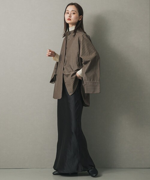 SENSE OF PLACE by URBAN RESEARCH（センスオブプレイスバイアーバンリサーチ）の「スリットスリーブルーズシャツ（シャツ/ブラウス・レディース・IVORY/L.BLUE/BLU×WHT/BRN×BEG・one）」の17枚目の写真