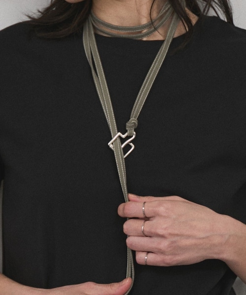 ADAM ET ROPE'（アダムエロペ）の「【AXEP（アクセップ）】mini buckle silver（ベルト・レディース・シルバー・F）」の21枚目の写真