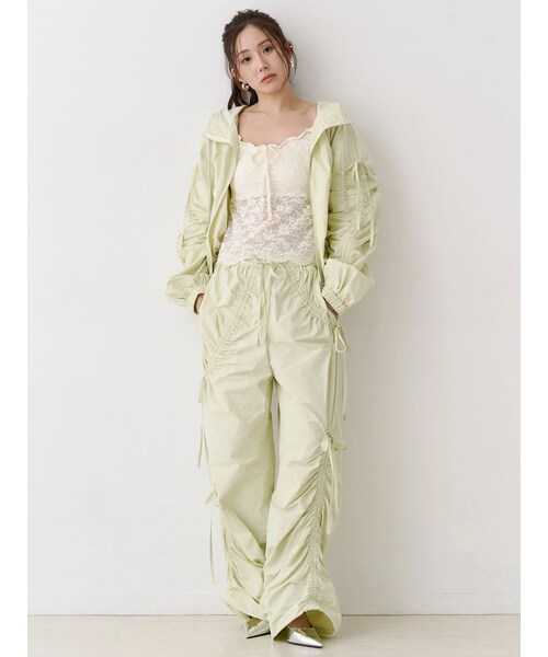 CALNAMUR（カルナムール）の「ギャザードロストパンツ（その他パンツ・レディース・ホワイト/グリーン・F）」の9枚目の写真