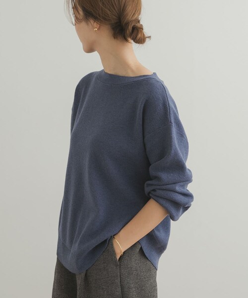 URBAN RESEARCH DOORS（アーバンリサーチドアーズ）の「コットンウールボートネックニット（ニット/セーター・レディース・BLUE/CHARCOAL/GOLD・Free）」の15枚目の写真