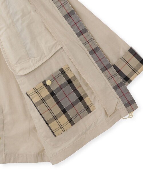 ADAM ET ROPE'(アダムエロペ)の「【Barbour(バブアー)】ICONS BEDALE SHOWERPROOF JACKET(その他アウター・レディース・ベージュ/ネイビー・10/8)」の14枚目の写真