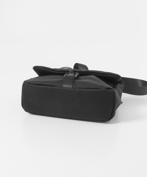 RODE SKO（ロデスコ）の「撥水フィドロックショルダーバッグ S（ショルダーバッグ・メンズ・BLACK/KHAKI・S）」の17枚目の写真