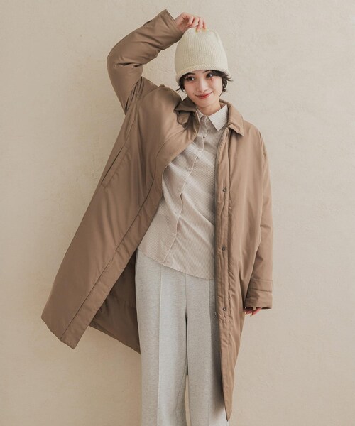 URBAN RESEARCH DOORS(アーバンリサーチドアーズ)の「ステッチレスライトダウンロングコート(テーラードジャケット・レディース・BLACK/KHK.BEG・Free)」の14枚目の写真