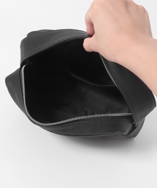 かぐれ（カグレ）の「MORMYRUS　ワンハンドルバッグ（その他雑貨・レディース・BLACK・FREE）」の6枚目の写真