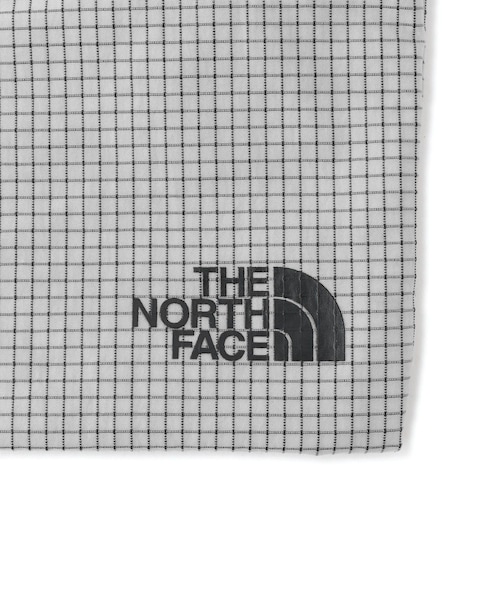 ROPE' PICNIC(ロペピクニック)の「【THE NORTH FACE/ザ・ノース・フェイス】RAFTER POUCH S SP(ショルダーバッグ・レディース・ブラック/ライトグレー・F)」の12枚目の写真