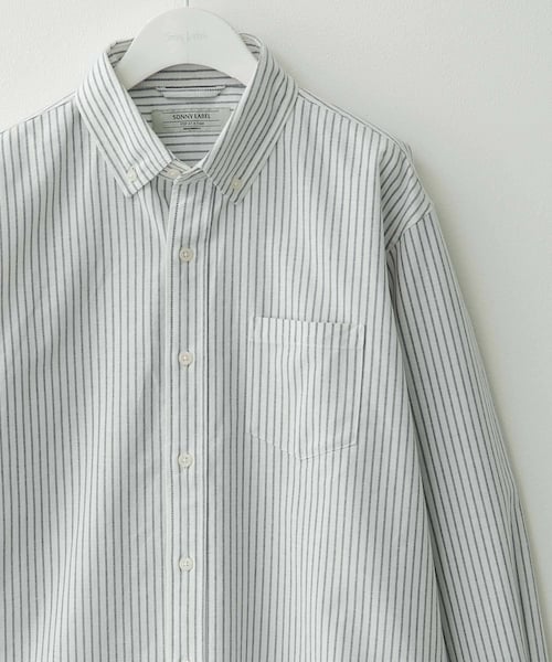 URBAN RESEARCH Sonny Label（アーバンリサーチサニーレーベル）の「抗菌オックスボタンダウン長袖シャツ（シャツ/ブラウス・メンズ・ホワイト/サックス/ネイビー/オフストライプ/ブルーストライプ・S/M/L/XL）」の2枚目の写真