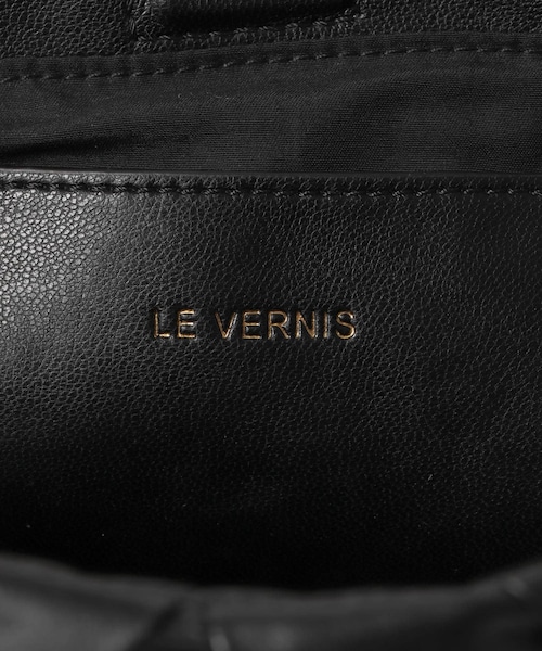 URBAN RESEARCH ROSSO（アーバンリサーチロッソ）の「LE VERNIS　Momo mini bag（ハンドバッグ・レディース・シルバー/ブラック・-）」の9枚目の写真