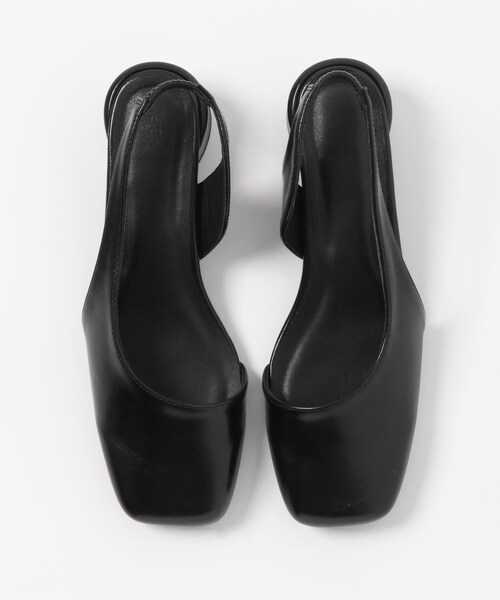 KBF（ケイビーエフ）の「スクエアトゥアシンメトリーパンプス（パンプス・レディース・CAMEL/BLACK・36/37/38）」の10枚目の写真