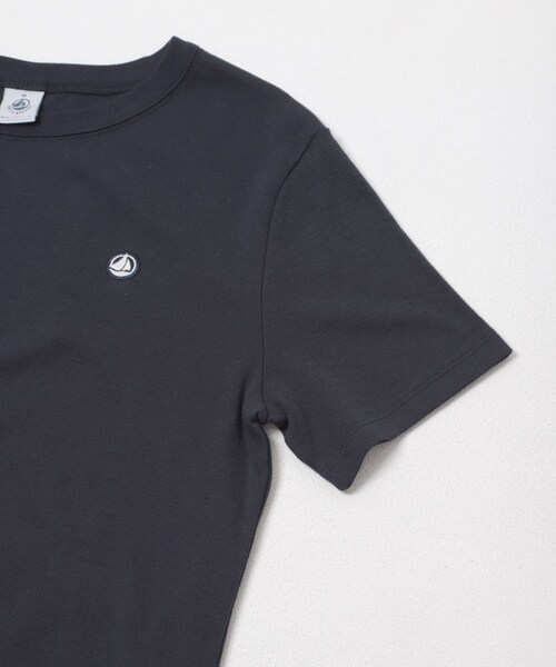 URBAN RESEARCH DOORS（アーバンリサーチドアーズ）の「『別注』PETIT BATEAU×DOORS　EMBROIDERYT-SHIRTS（Tシャツ/カットソー・レディース・ECUME/BELUGA/SMOKING・XS/S/M）」の15枚目の写真
