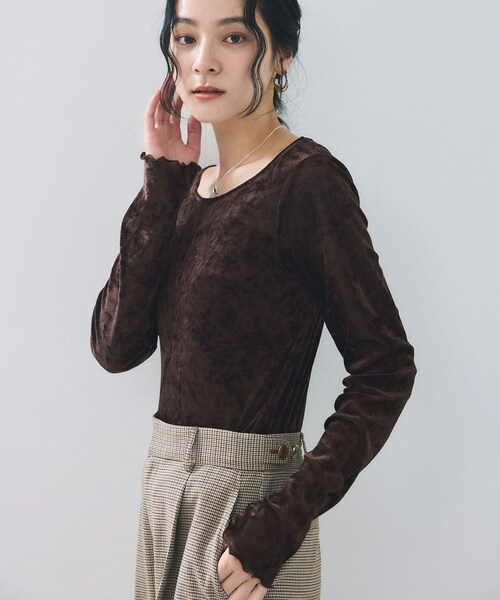 VIS(ビス)の「シアーベロアロングスリーブTシャツ(Tシャツ/カットソー・レディース・グレー/オフホワイト/ダークブラウン/ピンク・F)」の13枚目の写真