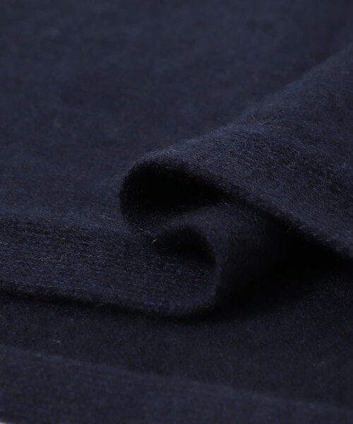 URBAN RESEARCH（アーバンリサーチ）の「FUJI　WHITE CASHMERE SCARF（バンダナ/スカーフ・メンズ・GRAY/BROWN/NAVY・FREE）」の11枚目の写真