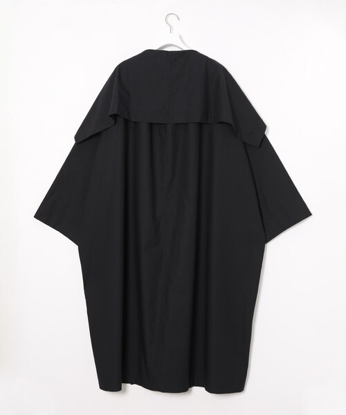 ADAM ET ROPE'(アダムエロペ)の「MENS【Cristaseya】OVERSIZED TRENCH(トレンチコート・メンズ・ブラック・L/XL)」の4枚目の写真