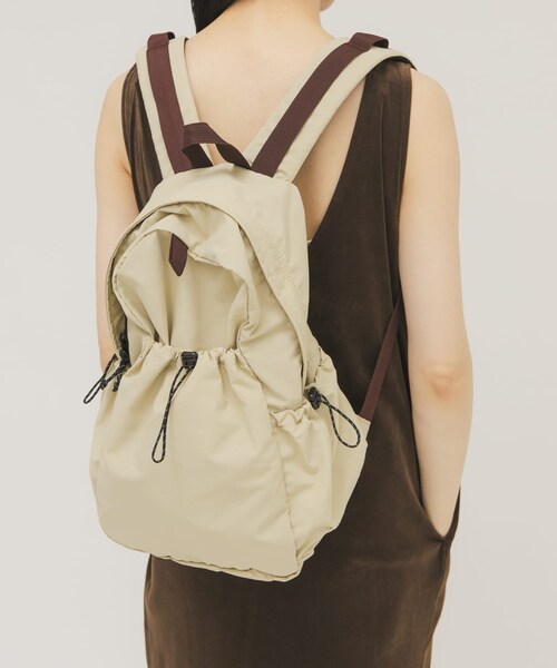 KBF（ケイビーエフ）の「アウトポケットナイロンバックパック（バックパック/リュック・レディース・PINK/BEIGE/BLACK・One）」の9枚目の写真