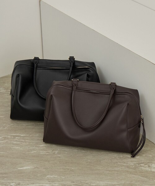 ADAM ET ROPE'(アダムエロペ)の「【WEB限定】スプリットレザーワンハンドルボストンバッグ / A4対応(ボストンバッグ・レディース・ブラック/ダークブラウン・F)」の14枚目の写真