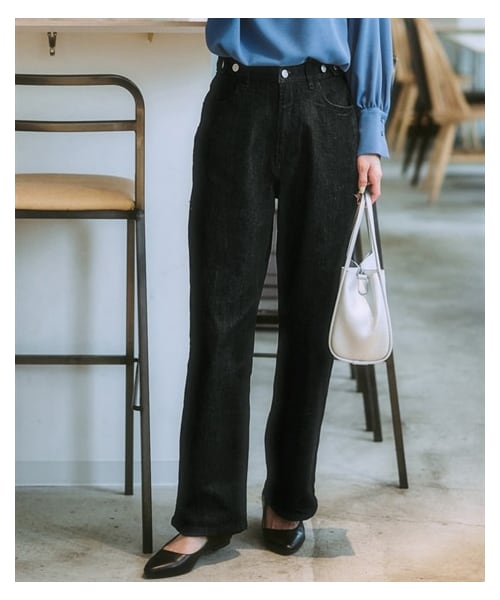 nissen（ニッセン）の「ウエスト裏ゴムボックスストレッチストレートデニムパンツ＜大きいサイズ有＞（パンツ・レディース・ネイビー系/ブルー系/黒系/ライトグレー系/オフホワイト・S/M/L/LL/3L/4L/5L/6L）」の5枚目の写真