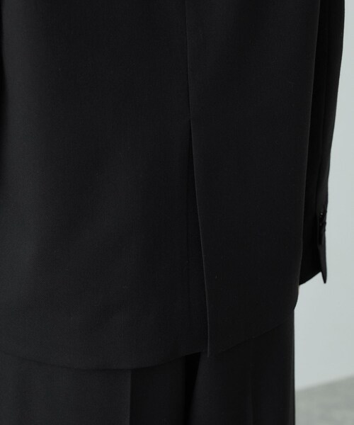 ROPE'（ロペ）の「トリアセツイル シングルテーラードジャケット(デニムライク)/セットアップ対応（テーラードジャケット・レディース・ブラック/ネイビー系・36/38）」の22枚目の写真