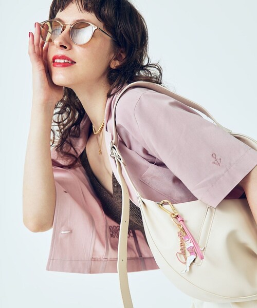 VIS(ビス)の「【Chocomoo】VIS別注マルチチャーム(チャーム・レディース・ブラック/ピンク・F)」の10枚目の写真