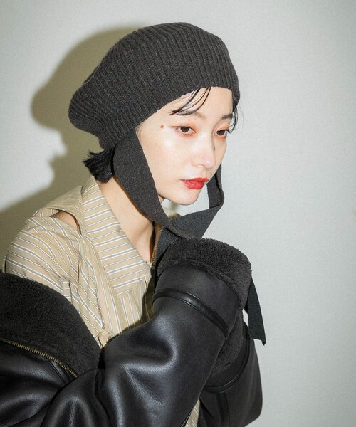 KBF(ケイビーエフ)の「リボン付きニットベレー帽(ハンチング/ベレー帽・レディース・BLACK/CHARCOAL・one)」の15枚目の写真
