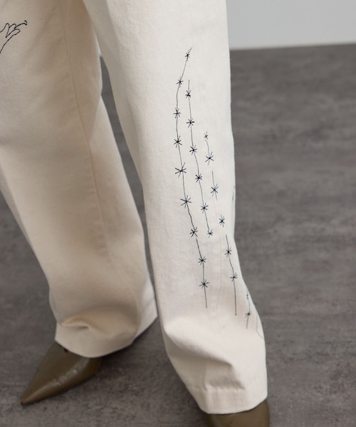 ADAM ET ROPE'（アダムエロペ）の「【J'aDoRe・一部店舗限定】【TANAKA（タナカ）】THE JEAN TROUSERS（デニムパンツ・レディース・ホワイト系・25/26/27/28）」の18枚目の写真