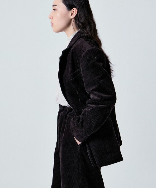 ADAM ET ROPE'（アダムエロペ）の「2WAY CORDUROY W JACKET UNISEX (SETUP対応)（テーラードジャケット・レディース・ダークブラウン/ベージュ/ネイビー・38/40/42）」の13枚目の写真