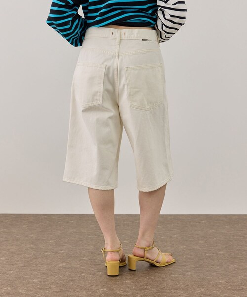 ADAM ET ROPE'(アダムエロペ)の「【NEEDBY for ADAM ET ROPE'】別注 RILLEY(デニムパンツ・レディース・ブラック/オフホワイト・1/2)」の10枚目の写真