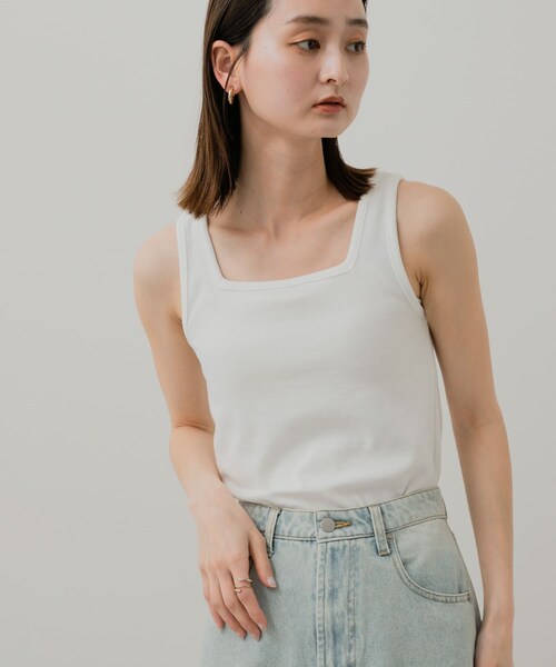 SENSE OF PLACE by URBAN RESEARCH（センスオブプレイスバイアーバンリサーチ）の「2WAYタンクトップ（タンクトップ・レディース・OFF WHITE/BLACK/GREIGE・one）」の6枚目の写真