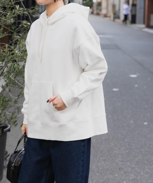 URBAN RESEARCH DOORS(アーバンリサーチドアーズ)の「FORK&SPOON クリア裏毛フーディースウェット(パーカー・レディース・OATMEAL/OFF・1)」の17枚目の写真